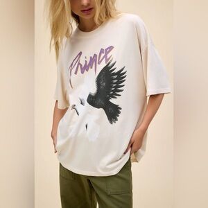 🕊️ NWOT Daydreamer Prince & The Revolution OS Tee